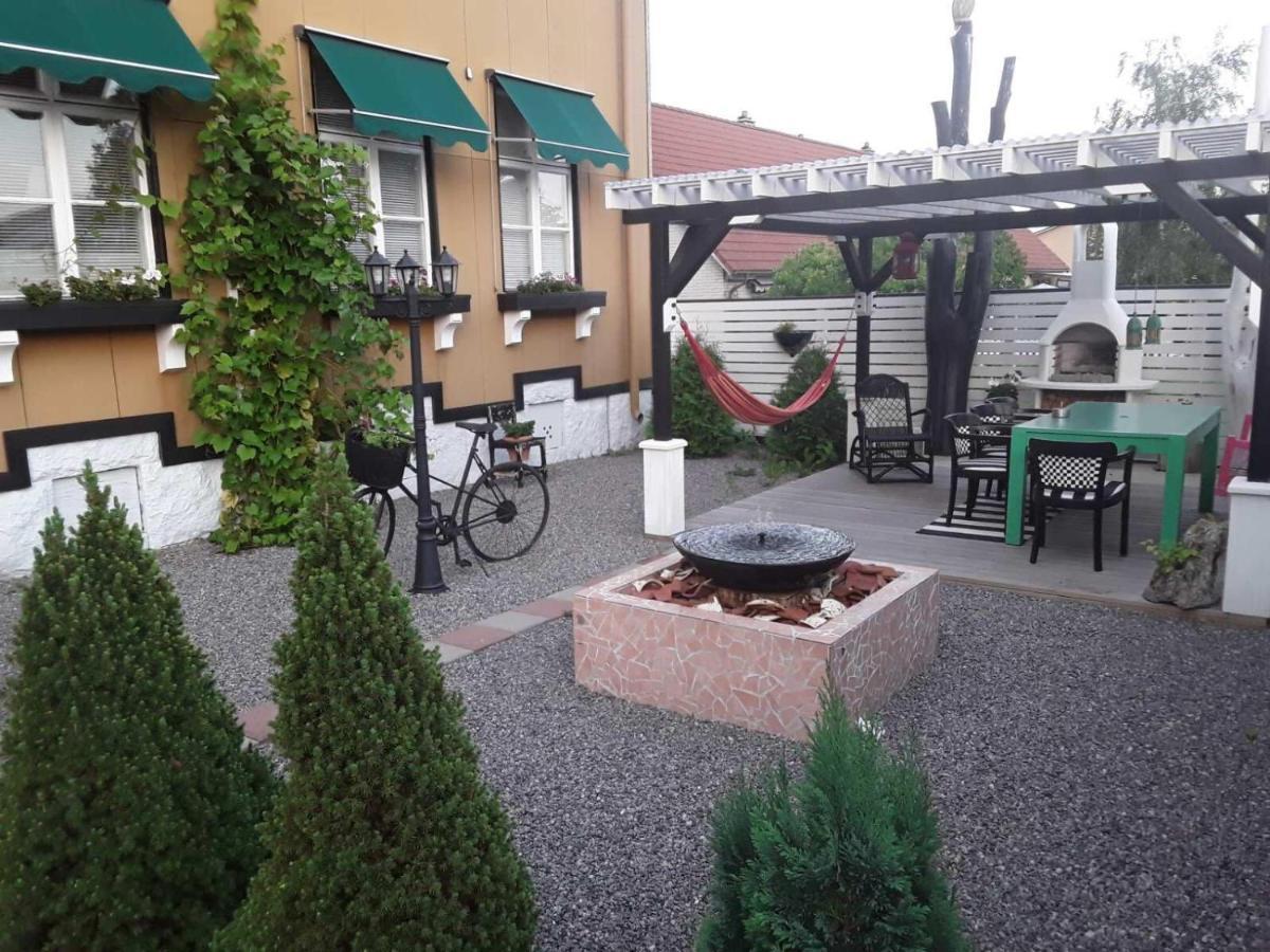 Paradlaegenhet Eskilstuna Kültér fotó